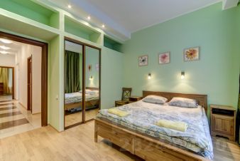 3-комн.кв., 80 м², этаж 2