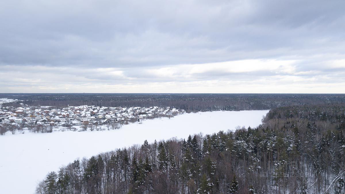 Купить загородную недвижимость в коттеджном поселке Серебряная лагуна  городского округа Раменского, продажа загородной недвижимости - база  объявлений Циан. Найдено 6 объявлений