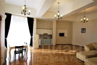 2-комн.кв., 108 м², этаж 9