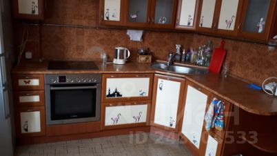 2-комн.кв., 79 м², этаж 6