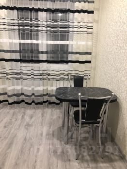 1-комн.кв., 38 м², этаж 8