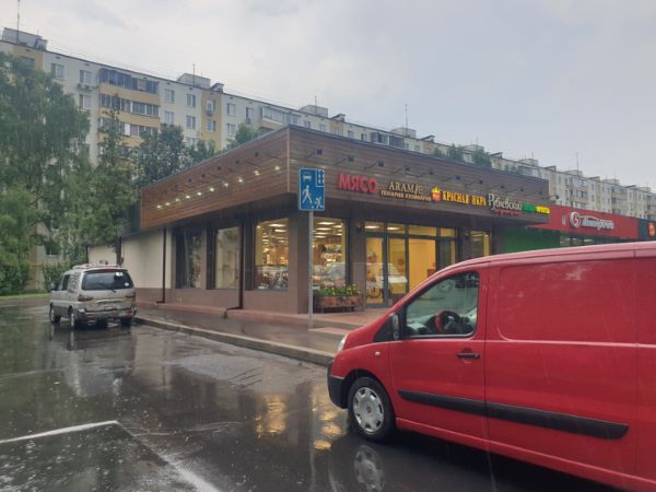 Торговый центр на ул. Молостовых, 1Дс2