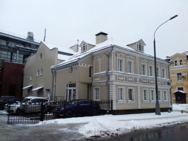 Особняк в 1-м Голутвинском переулке, 2/10с1