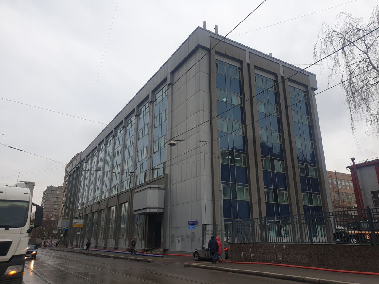БЦ ЗВИ (1к46)
