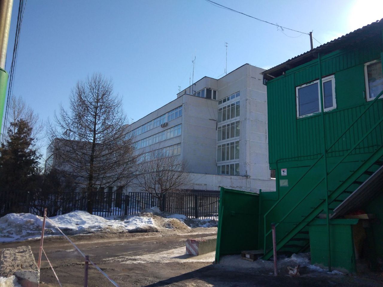 Складском комплексе на ул. Голубинская, 6А
