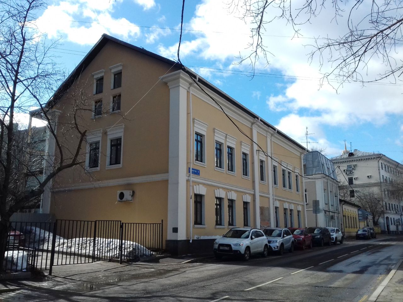 БЦ в 1-м Хвостовом переулке, 11с1