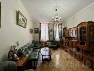 2-комн.кв., 64 м², этаж 3