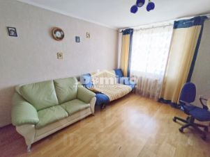 3-комн.кв., 90 м², этаж 4