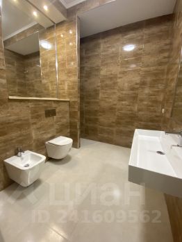 3-комн.кв., 117 м², этаж 3