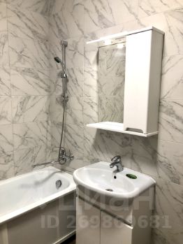 1-комн.кв., 40 м², этаж 10