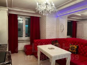 2-комн.кв., 90 м², этаж 14