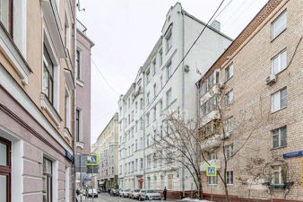 4-комн.кв., 162 м², этаж 2