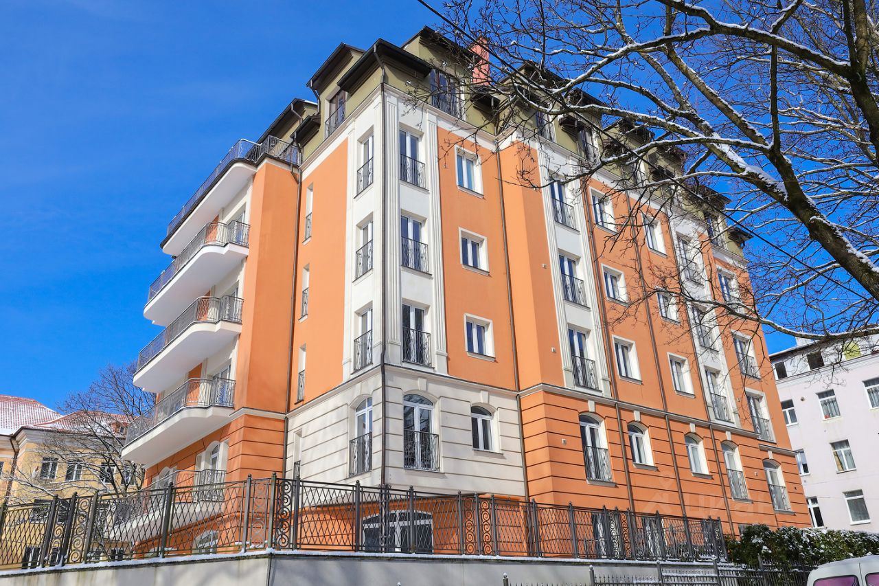 Флоренского 20 калининград. Kaliningrad brusnika, калининград. Октябрьская 2 3 калининград. Октябрьская улица калининград. Октябрьская 8 краснодар.