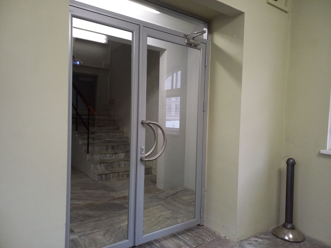Бизнес Центр в Малом Дровяном пер., 6