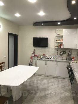 3-комн.кв., 90 м², этаж 5