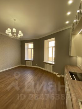 2-комн.кв., 77 м², этаж 3