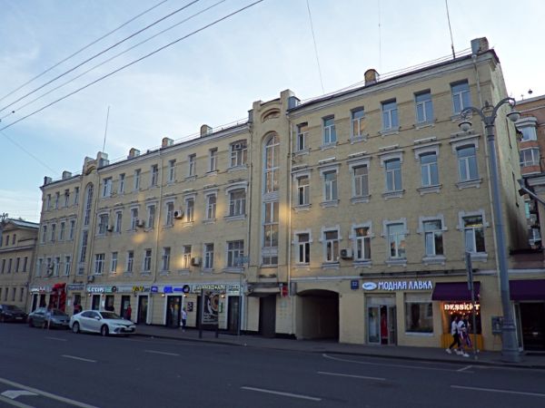 Офисный центр на ул. Большая Серпуховская, 32с1