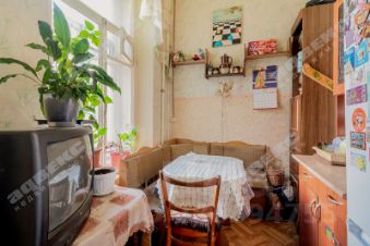 4-комн.кв., 110 м², этаж 6