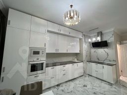 2-комн.кв., 65 м², этаж 23