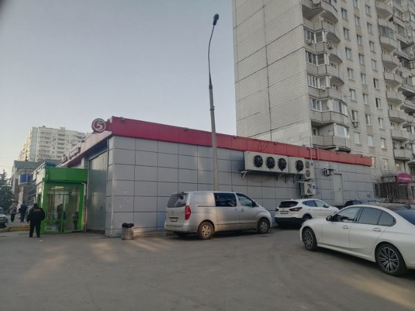 Торгово-офисный комплекс на ул. Русаковская, 28с1Б