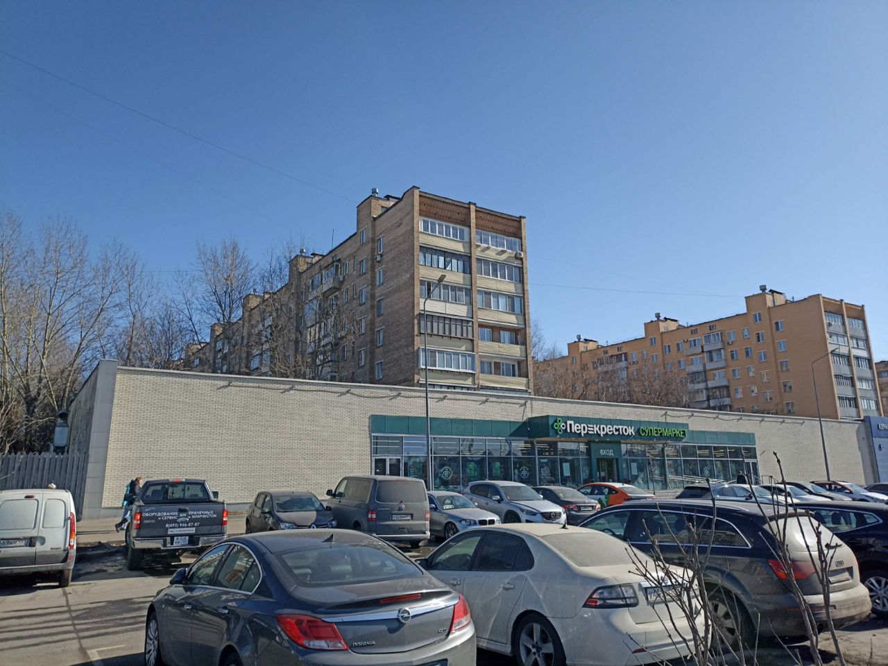 Торговом центре на Ленинградском шоссе, 112к4