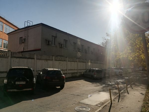 Отдельно стоящее здание на ул. Авиамоторная, 6с8