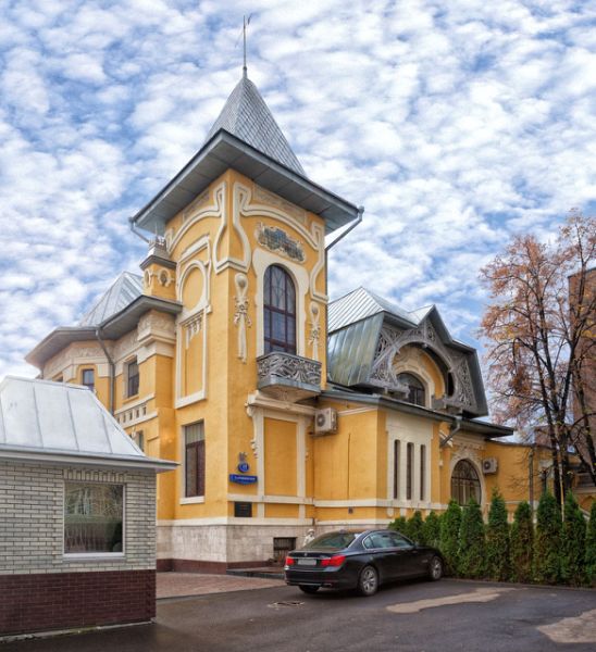 Особняк на ул. 3-я Рыбинская, 22с4