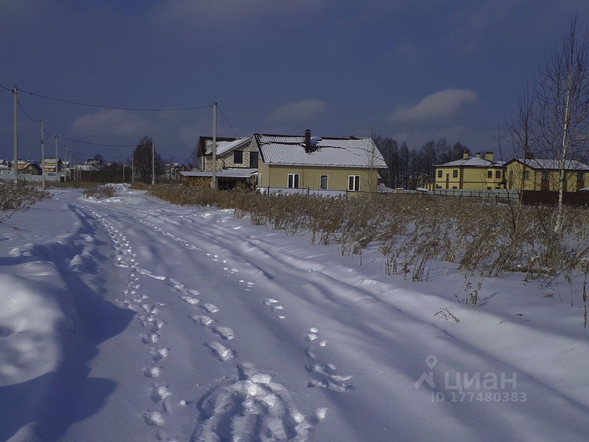 Купить загородную недвижимость в коттеджном поселке Старомихайловское в  деревне Старое Михайловское, продажа загородной недвижимости - база  объявлений Циан. Найдено 3 объявления