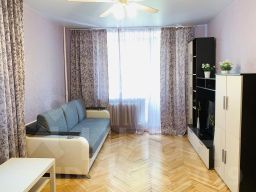 1-комн.кв., 40 м², этаж 3