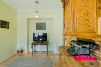 2-комн.кв., 57 м², этаж 3