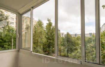 2-комн.кв., 52 м², этаж 3