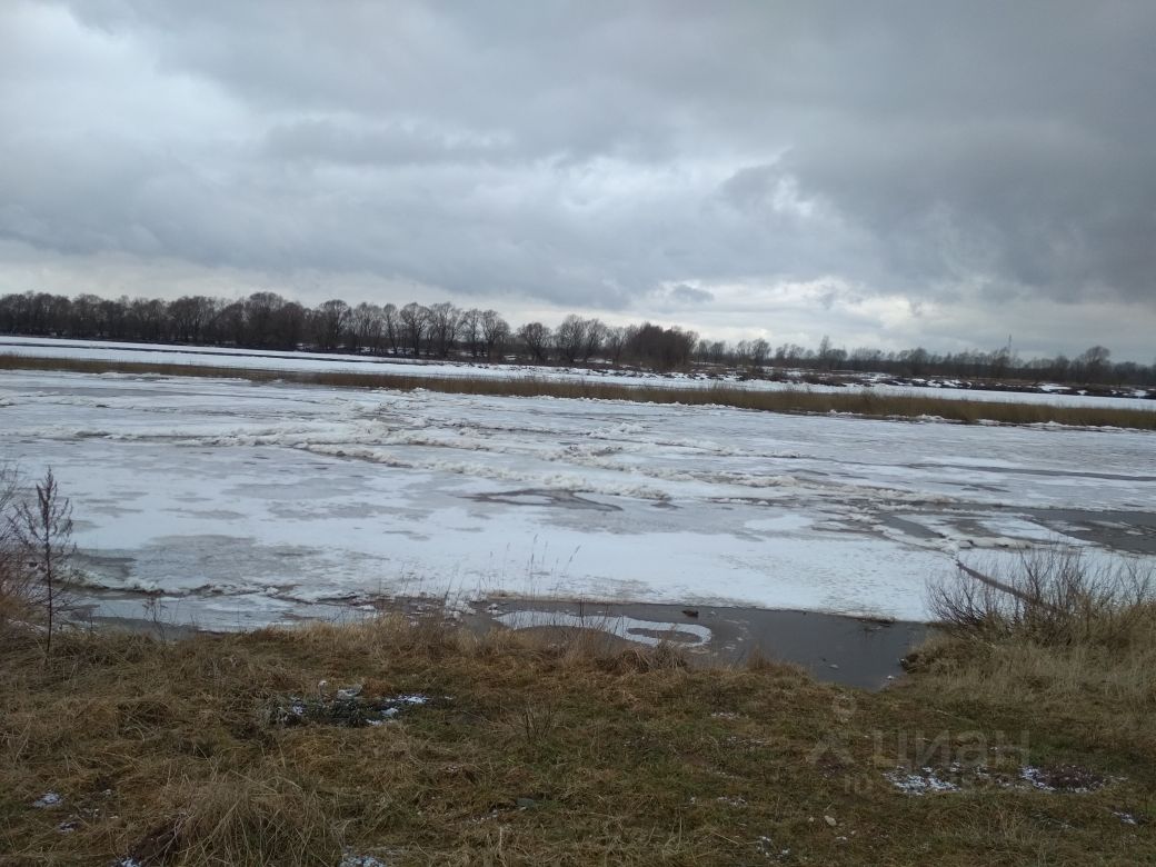 Купить загородную недвижимость в деревне Белая Гора Новгородского района,  продажа загородной недвижимости - база объявлений Циан. Найдено 7 объявлений