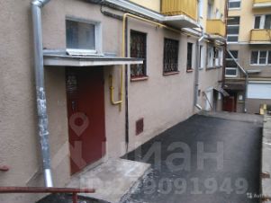 2-комн.кв., 43 м², этаж 1