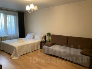 1-комн.кв., 42 м², этаж 3