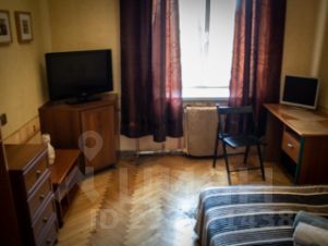 3-комн.кв., 90 м², этаж 3