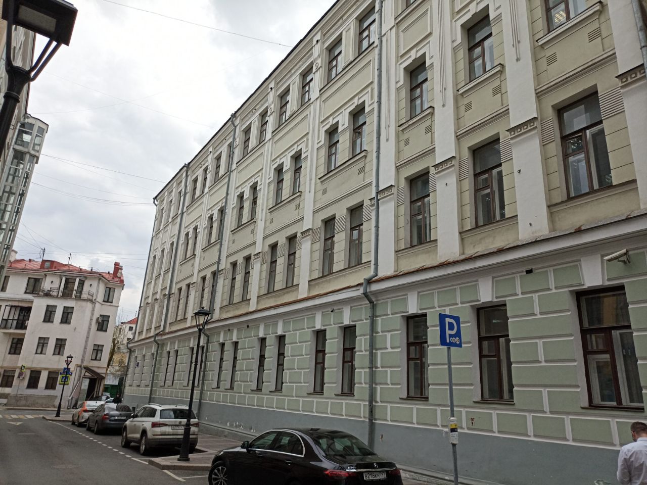 аренда помещений в БЦ на ул. Жуковского, 16