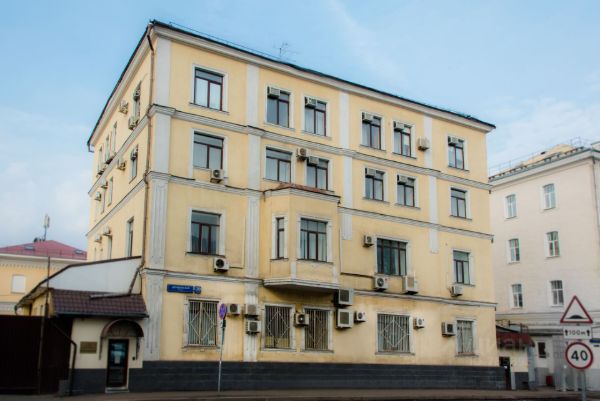 Отдельно стоящее здание на ул. Дербеневская, 20с2