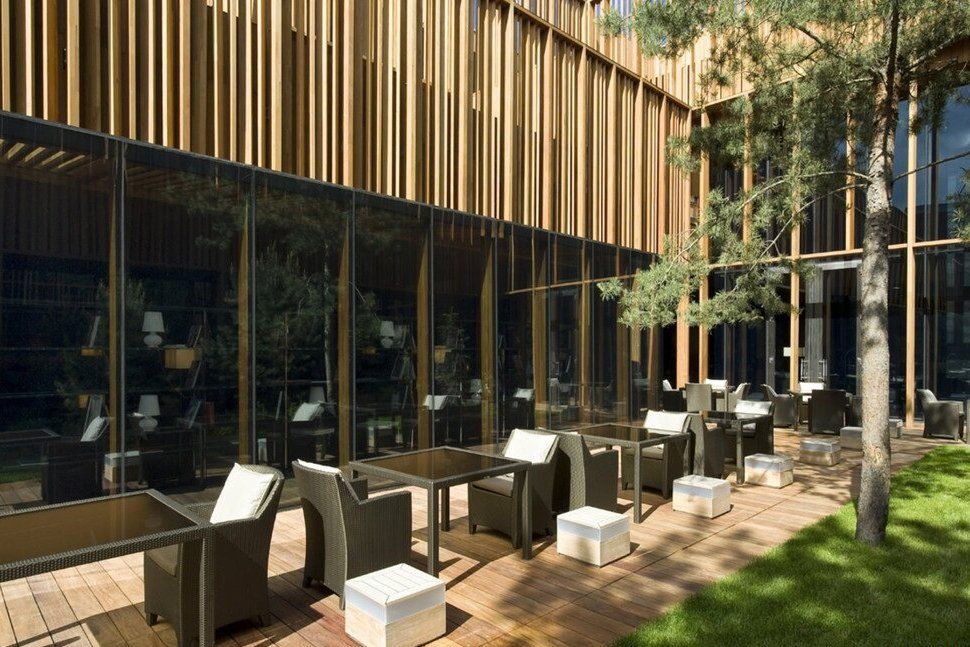 продажа помещений в ТЦ Барвиха luxury village (Барвиха Лакшери Виладж)