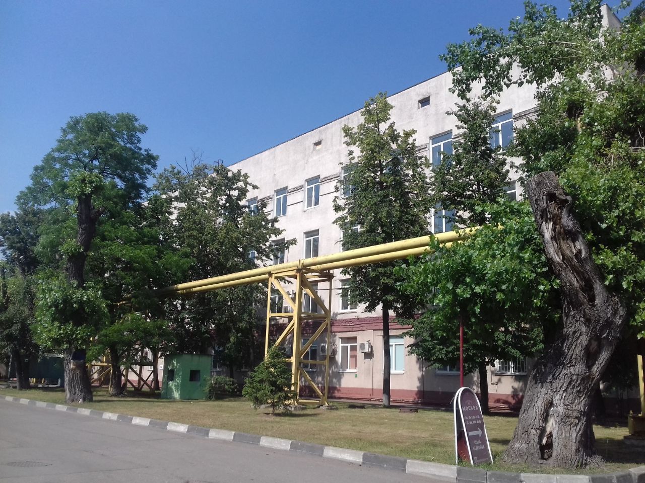 Складском комплексе на ул. Шарикоподшипниковская, 13с46