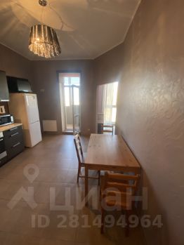 1-комн.кв., 44 м², этаж 24