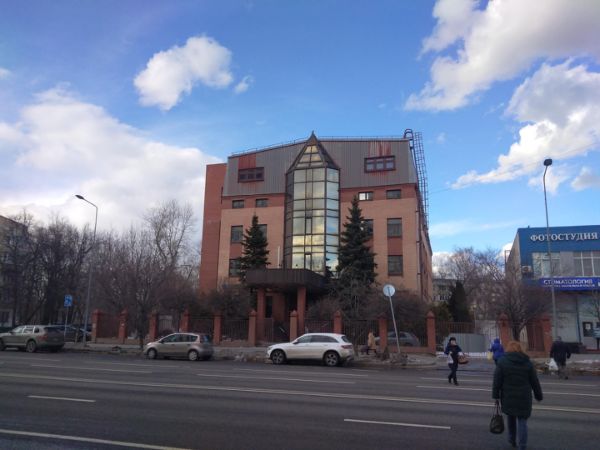 Бизнес-центр на ул. Каховка, 20А