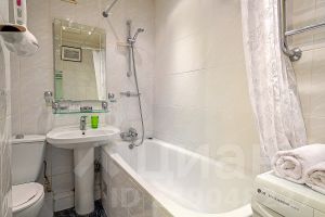 2-комн.кв., 65 м², этаж 2