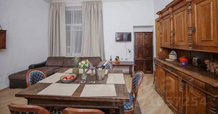 5-комн.кв., 140 м², этаж 2