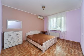 2-комн.кв., 70 м², этаж 4