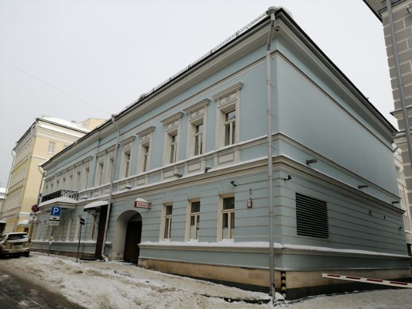 Особняк на ул. Знаменка, 9с2