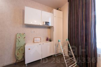 3-комн.кв., 77 м², этаж 1