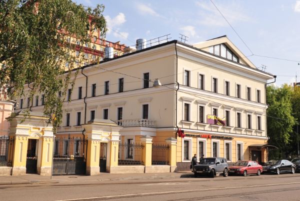 Бизнес-центр на ул. Садовническая, 41с2