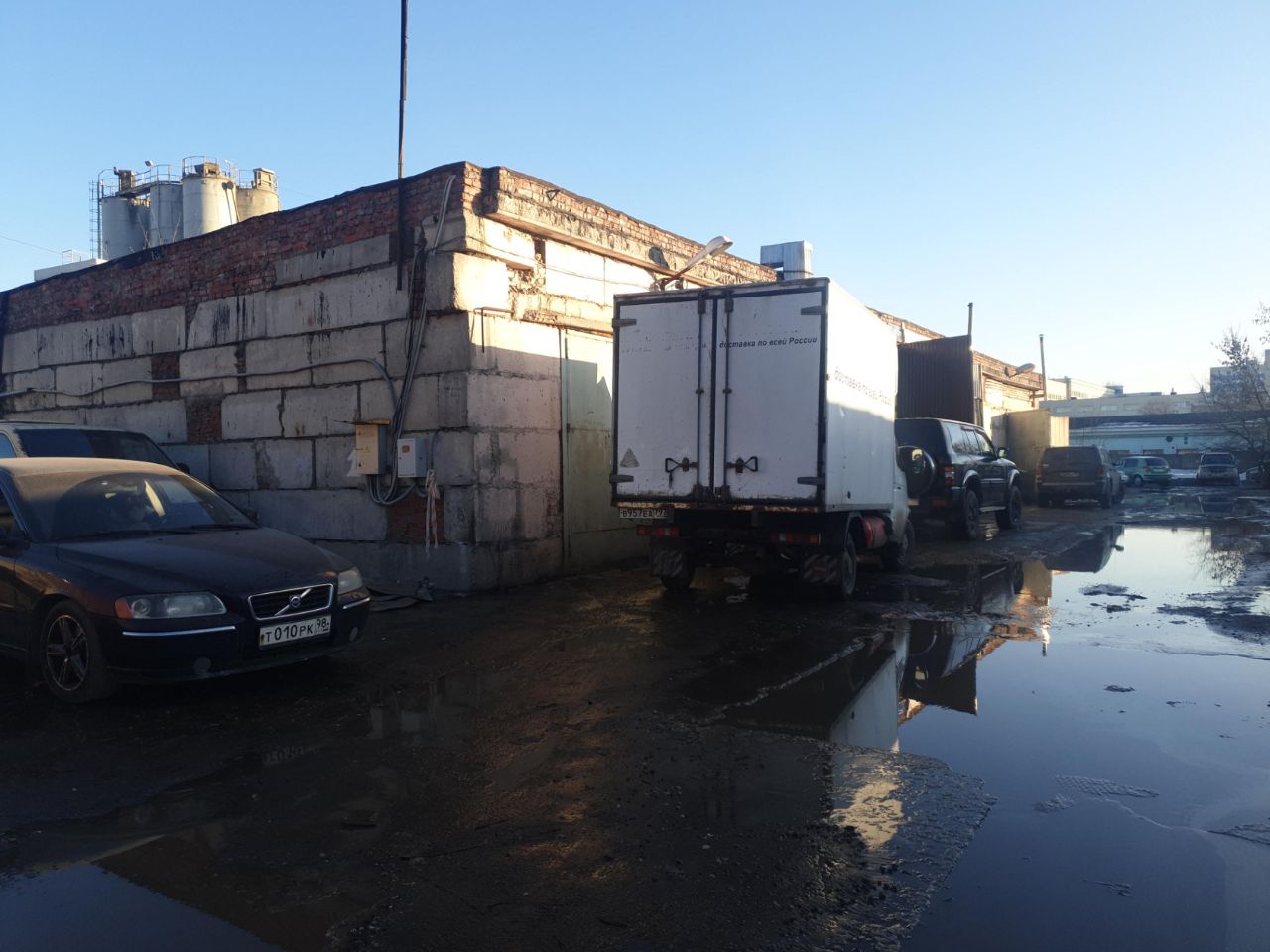 Складском комплексе на ул. Кирпичные Выемки, 12А (12Ас2)