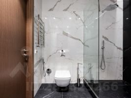 2-комн.апарт., 140 м², этаж 71