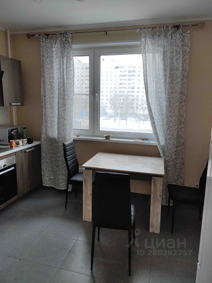 1-комнатная квартира, 37 м² — фото 2